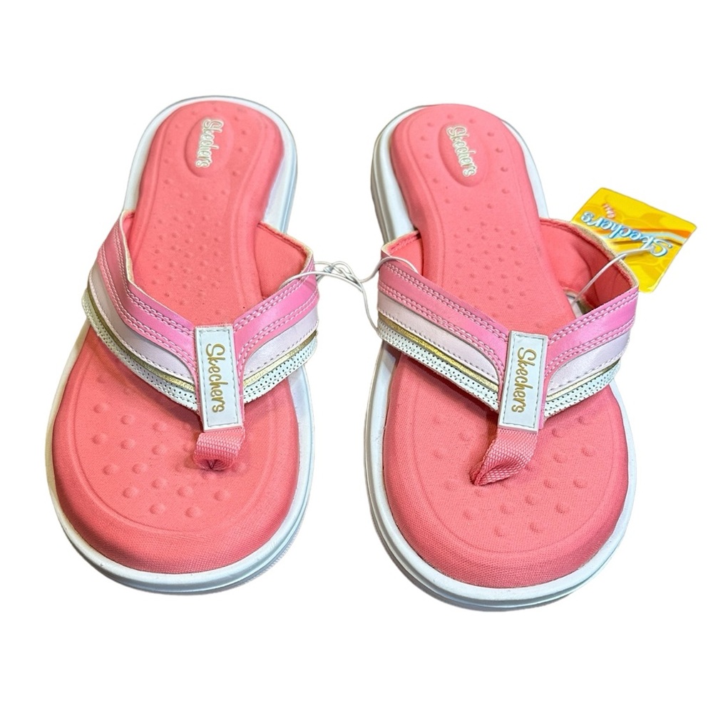 Skechers pink‎ raised footbed sandals size 9 NWT SUPER CUTE! 🩴